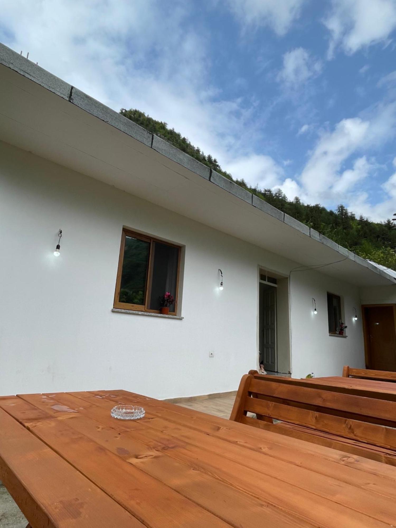 Hotel Thethi Mountain Exterior foto