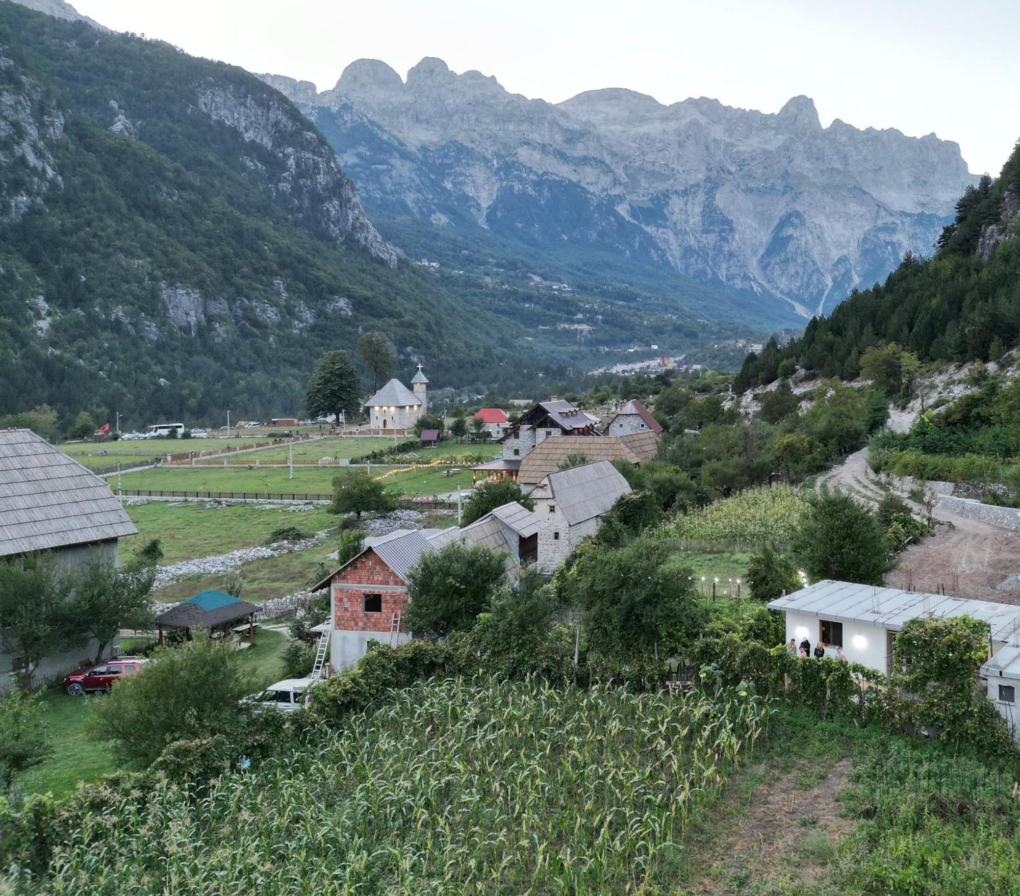 Hotel Thethi Mountain Exterior foto